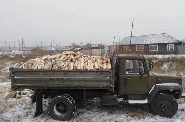 Фото Дрова колотые с доставкой
