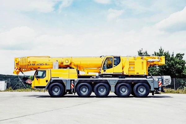 Фото Автокран Liebherr LTM 1130 — 130 тонн