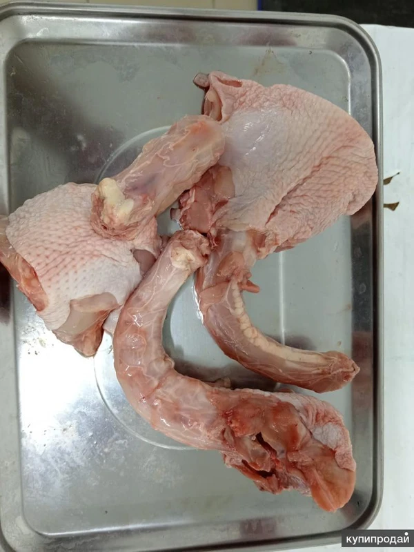 Фото Фермерское мясо тушки цыпленка бройлера