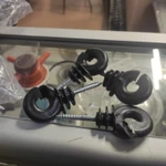 Изоляторы для электроизгороди