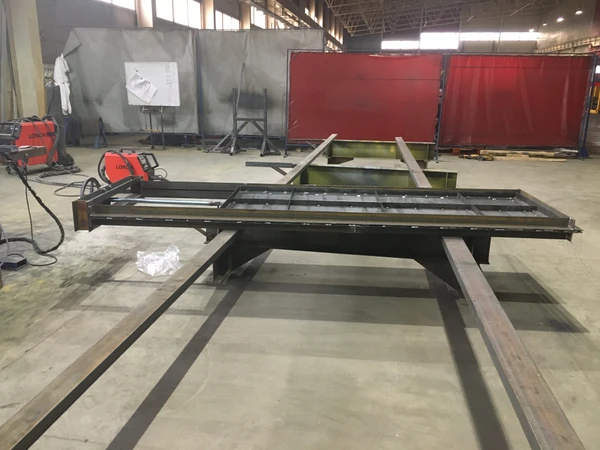 Фото Затвор щитовой для лотка размером 1000х1000 мм с электрическим приводом.   Выпуск 14. серия 7.820-9