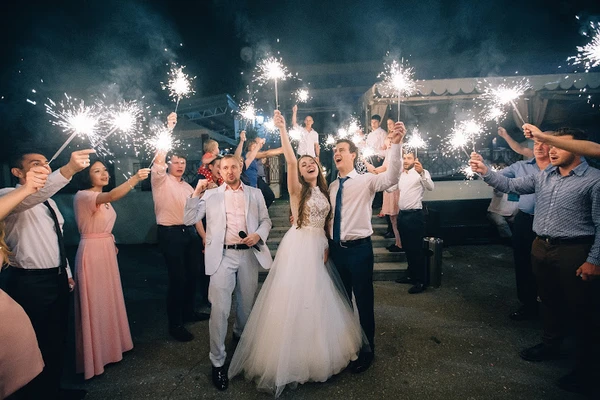 Фото Ведущий (тамада) на свадьбу в Балашихе + DJ + Звук + Свет