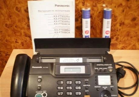 Фото Телефон-факс Panasonic KX-FT938 с автоответчиком