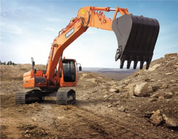 Фото Гусеничный экскаватор «Doosan» DX225LCA