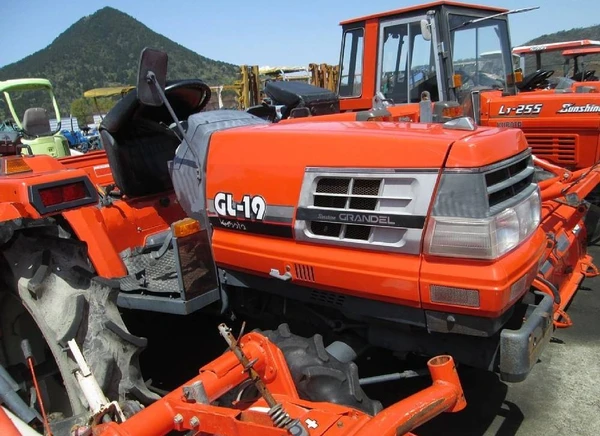 Фото Японский Минитрактор Kubota GL 19 D