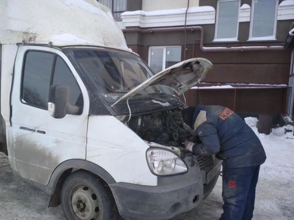 Фото Техпомощь на дороге. Легковые и Грузовые машины