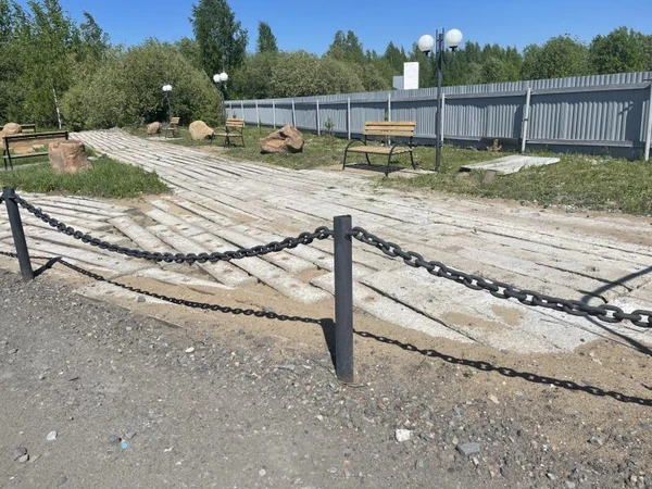 Фото Шпалы ж/б для строительства дорог и фундамента