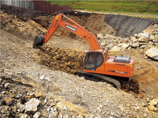 Фото Экскаватор  DOOSAN   DX225LCA