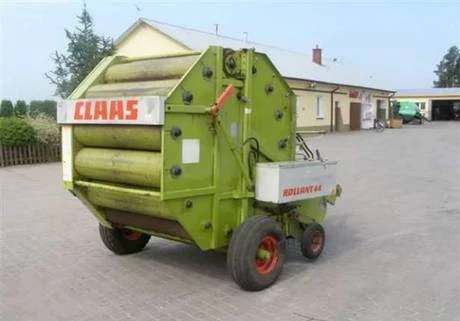 Фото Пресс подборщик рулонный Claas Rollant 44 Клаасс