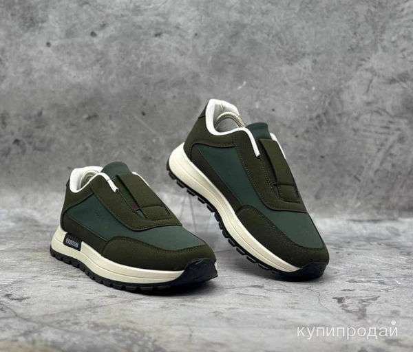 Фото Кроссовки Boos.