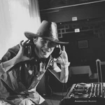 Фото №2 Диджей (Dj)
