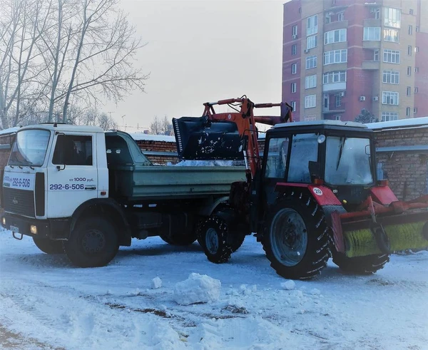 Фото Уборка и вывоз снега