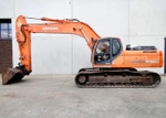 фото Doosan DX 300 LC-гусеничный экскаватор