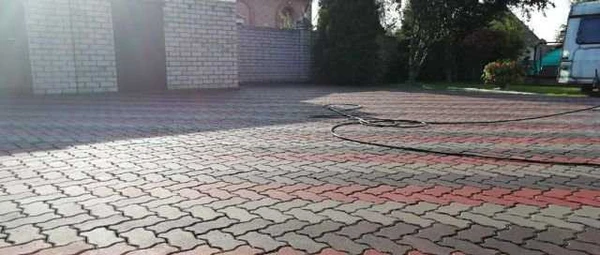 Фото Укладка тротуарной плитки