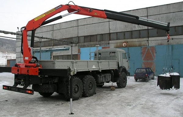 Фото Манипуляторы с установкой позади машины и обычные, кран.