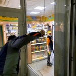 Фото №3 Срочная замена разбитого стеклопакета