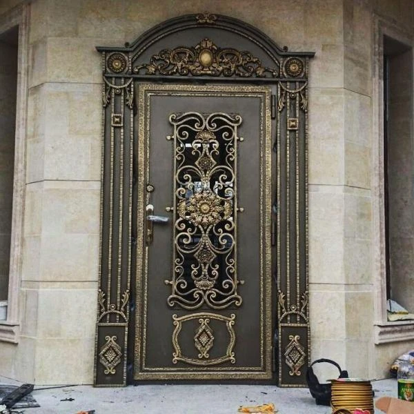 Фото Квартирные сейфовые  двери 
