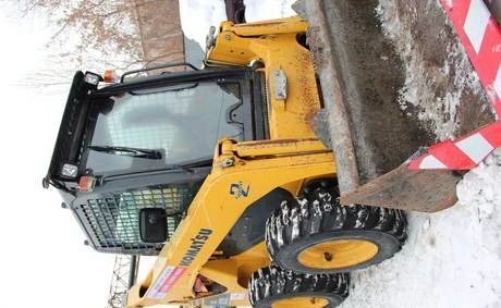 Фото Минипогрузчик Komatsu SK820-5E0