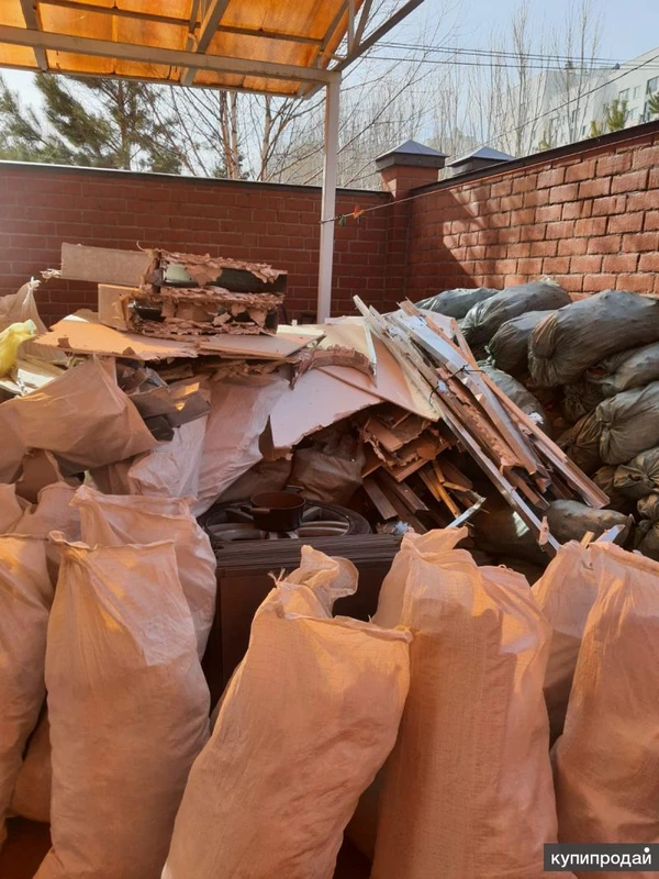 Фото Вывоз мусора.Газель.Ломовоз.Камаз.Самосвал.Доставка чернозема,щебня.Грузчики..