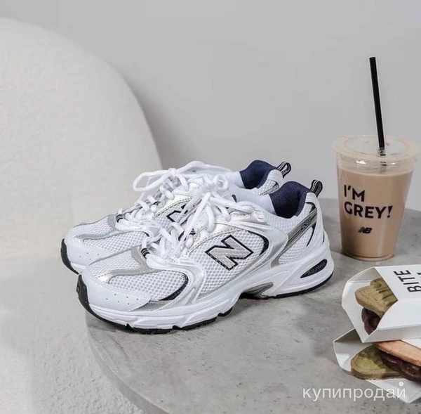 Фото Кроссовки New Balance 530 White Silver Navy 36-45 EU унисекс