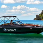 фото Касатка-700 спорт, черная, пластиковая лодка моторная