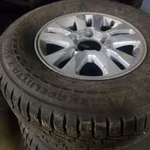 Фото №3 Шины Nokian Hakapellitta 7 SUV 285/65R17 с дисками. Б.у.