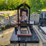 Фото №6 Памятники и надгробия. Установка. Укладка плитки.