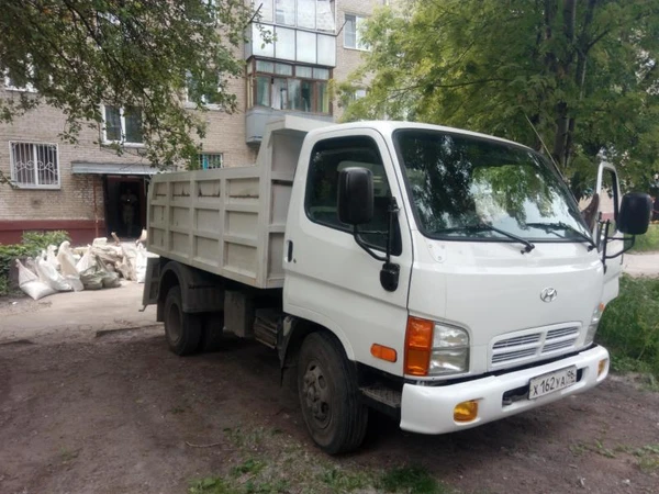Фото Услуги минисамосвалов, фронтальных погрузчиков, Эвакуатора, кран-борт. Разнорабочие.