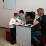 Фото №5 Курсы игры на гитаре, ударных, синтезаторе
