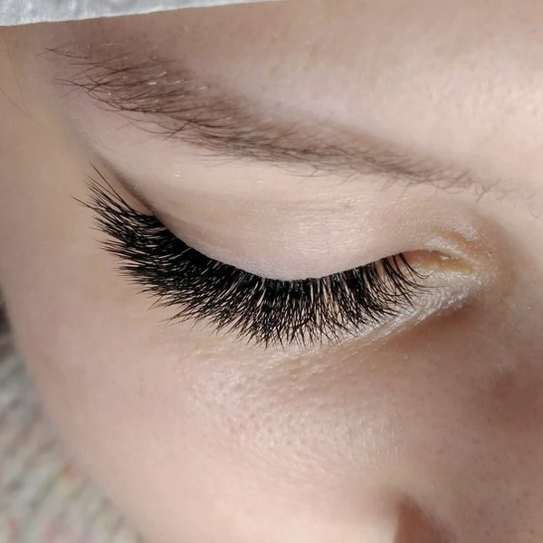 Фото Наращивание ресниц