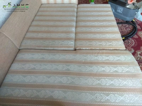 Фото Химчистка мягкой мебели и ковровых покрытий 