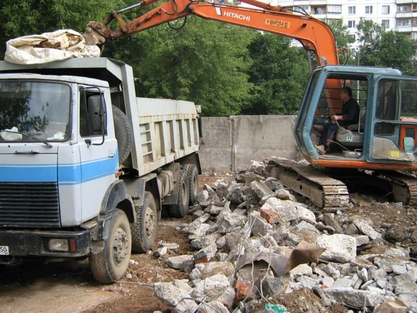 Фото Вывоз мусора после строительства, ремонта