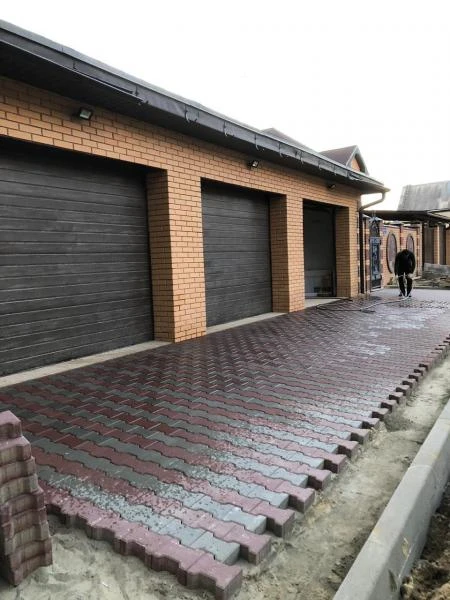 Фото Асфальтирование и укладка тротуарная плитки 