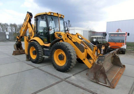 Фото Аренда погрузчика JCB 4 CX, 3 CX