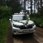 Аренда авто на свадьбу с украшениями Toyota land c