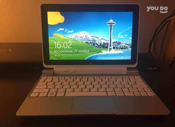 Фото Acer Iconia Tab W511 64Gb клавиатура