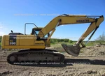 фото Гусеничный экскаватор Komatsu 200-7