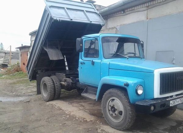 Фото Асфальтовая крошка с доставкой по городу и обл от 1 тонны.