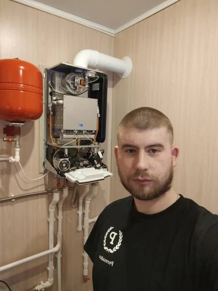 Фото Монтаж отопления, услуги сантехника