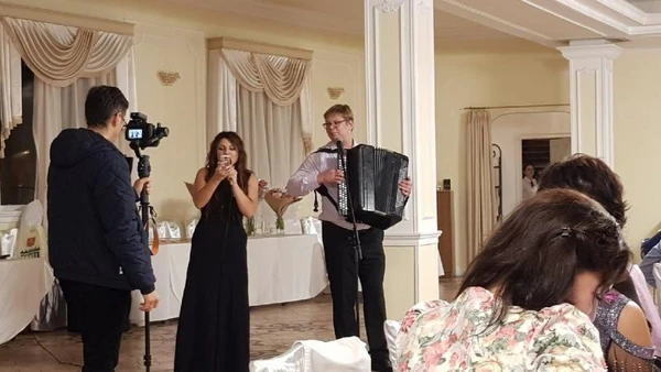Фото Тамада баянист на юбилей