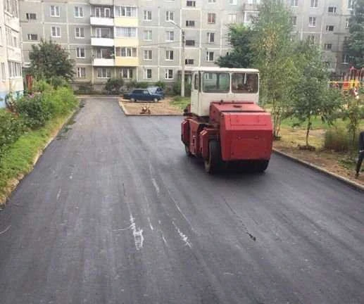 Фото Благоустройство территории, асфальтирование дорог
