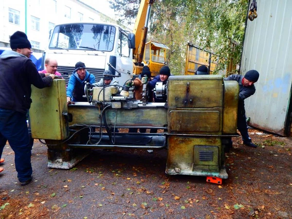 Фото Услуги грузчиков