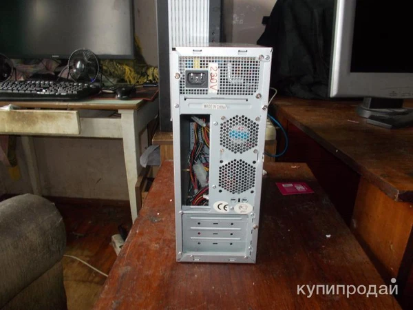 Фото Горизонтальный корпус c блоком питания 350 w.