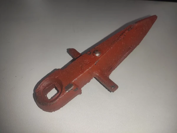 Палец одинарный режущего аппарата (КСФ-2,1, КСК-100, КДП-2000) КЗНМ.08.010