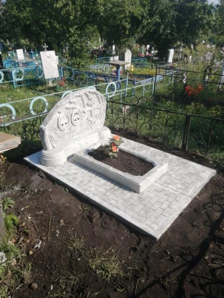 Фото Памятники Советский
