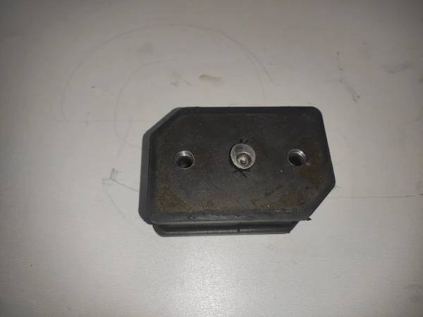 Амортизатор опоры двигателя 240-1001025 Д243/Д245 МТЗ/ЗИЛ