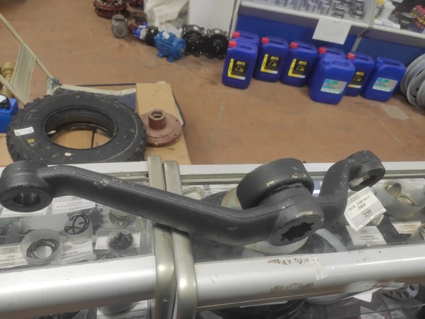 Рычаг МТЗ левый под ГОРу 70-3001040-01