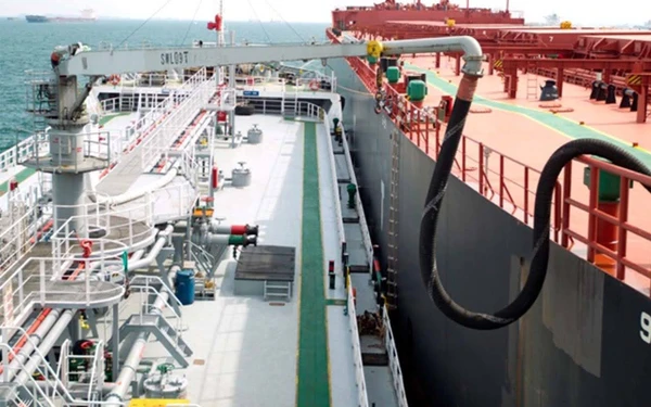 Фото Дизтопливо EN590 10 ppm.Дизтопливо D6. Топливо Джет А-1.