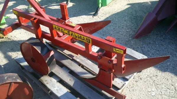 Фото Плуг 2-х корпусный Т-101