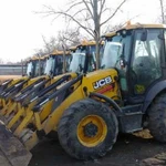 JCB, экскаваторы-погрузчики, самосвалы камаз